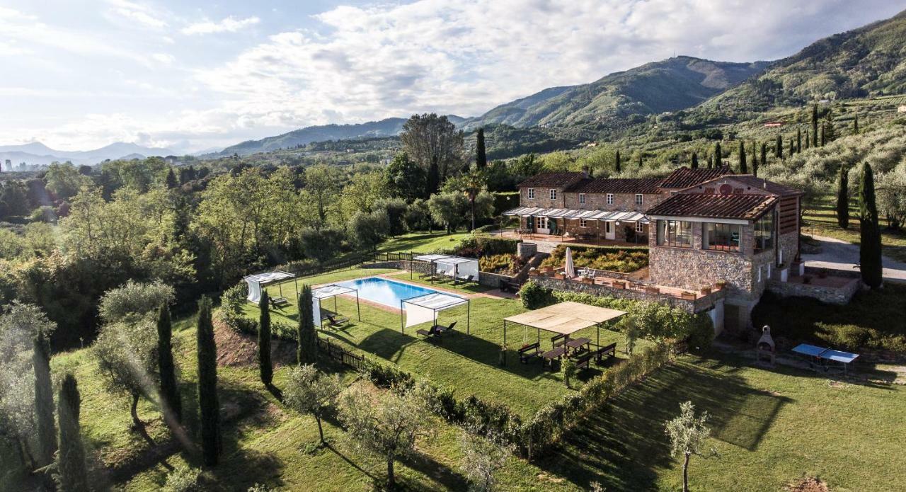 Accogliente Alloggio Con Vista E Piscina ルッカ エクステリア 写真