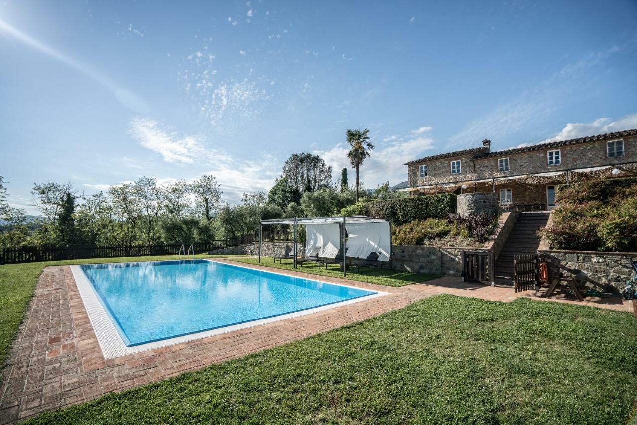 Accogliente Alloggio Con Vista E Piscina ルッカ エクステリア 写真